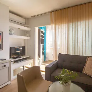 torremolinos-vista-al-mar-by-lightbooking.es-andalucia.com/
